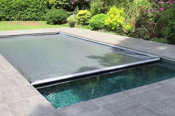 Aquamatic Automatic Safety cover